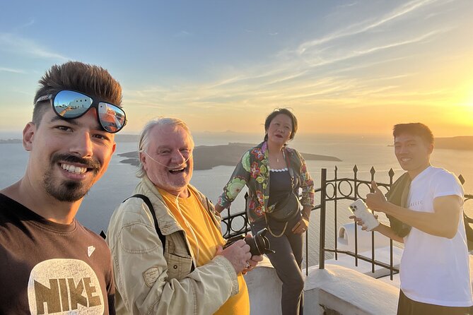 Santorini Private Tour - Akrotiri Lighthouse: the 30-minute “south end” perspective