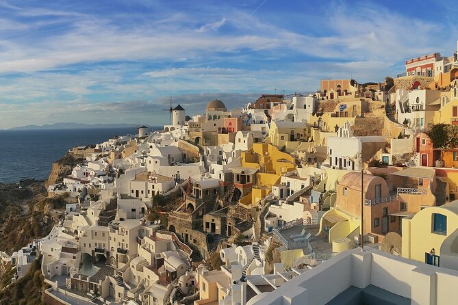 Santorini Private Tour in Spanish - Imerovigli: the balcony of the Aegean and Skaros Rock