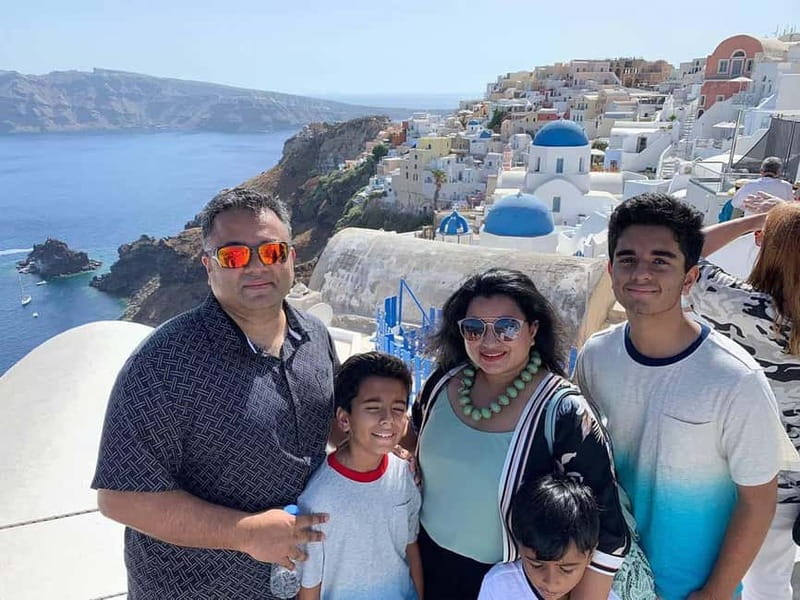 Santorini Private Tour: Must-See Highlights & Hidden-Gems - Firostefani Blue Dome: a quick photo stop with big payoff