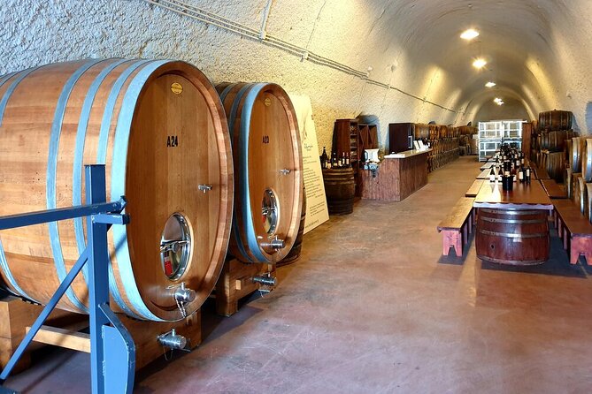 Santorini Private Wine Tasting Experience with private sommelier - Getting picked up and moving around without stress