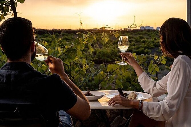 Santorini Private Wine Tasting Tour with Greek Lunch - Private Pickup, a 10:00 Start, and a 4–5 Hour Flow