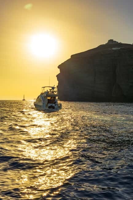 Santorini: Private Yacht Experience of Timeless Elegance - Key Points to Know Before You Go