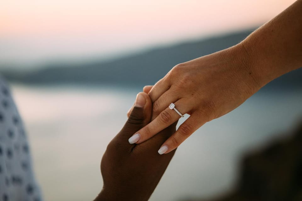 Santorini Proposal: A Luxury Photoshoot for Your Yes! Moment - Santorini Proposal Photoshoot: luxury photos without the awkwardness