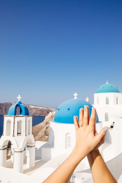 Santorini Proposal: A Luxury Photoshoot for Your Yes! Moment - Best time to book: think light, not just dates