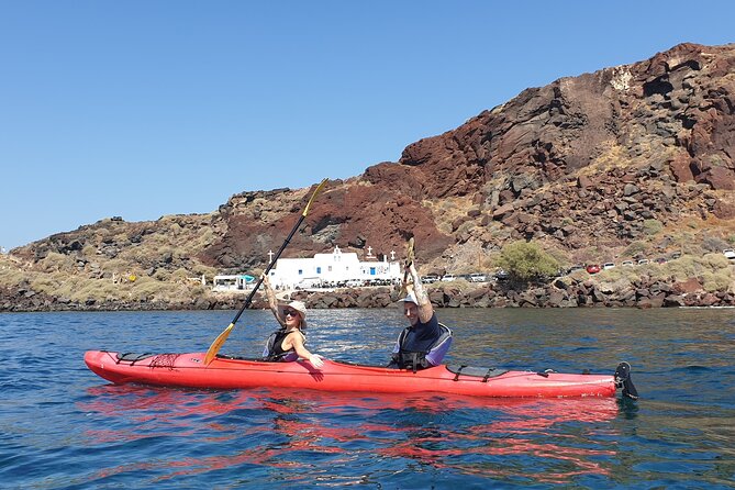 Santorini Sea Kayak - South Discovery, Small Group incl. Sea Caves and picnic - Why the south coast is worth leaving the crowd behind
