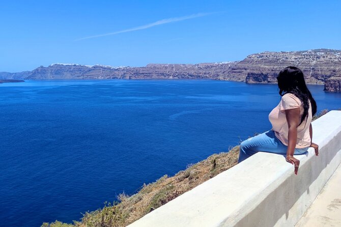 Santorini Shore Excursion: Private Sightseeing Tour - A 5-hour Santorini route that still lets you breathe