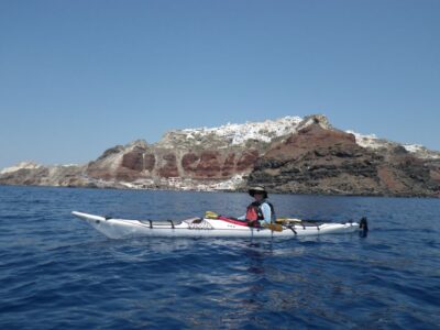 Santorini: South Sea Kayaking Tour with Sea Caves and Picnic - Getting your kayak legs on the Akrotiri coast