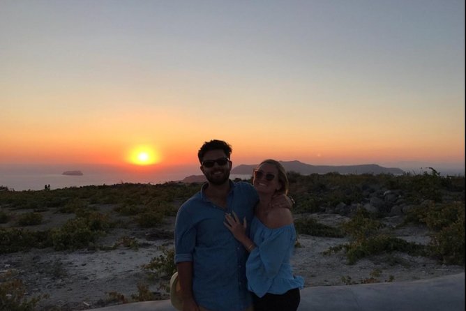 Santorini Sunset Wine Tour with Santo Winery Views - Why the guide matters more than you think