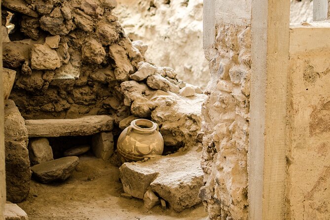 Santorini: Ticket for Akrotiri Archaeological Site - Akrotiri’s big picture: why it’s compared to Pompeii