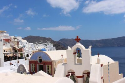 Santorini Traditional Villages and Oia Sunset Tour - Pickup and timing: what the afternoon start really means