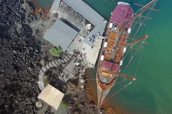 Santorini Volcano Half Day Tour - Getting From Fira’s Heights to the Old Harbor (Cable Car, Steps, Donkeys)