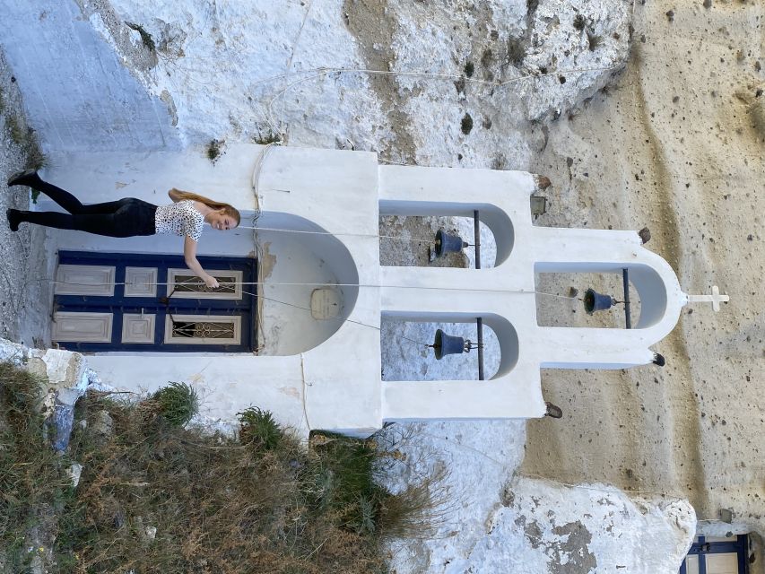 Santorini: Wine Tasting and Cave Settlement Tour - Should you book this Santorini wine-and-caves tour?