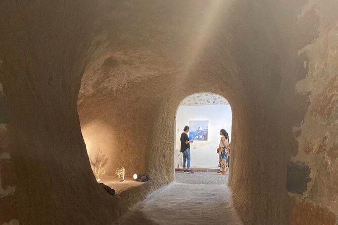 Santorini wine tasting and Traditional Cave Settlement Tour - Should you book this tour?