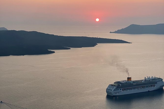 Santorini Wine Tasting Experience Tour - Transfers and Wi‑Fi: the practical reason this tour feels easy