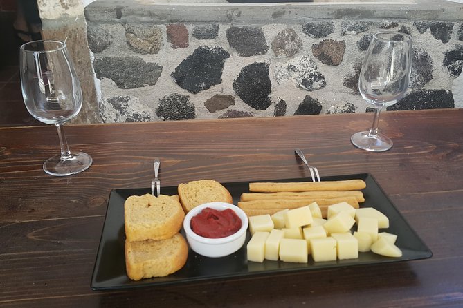 Santorini Wine Tasting & Food Pairing :Taste good life at Santorini - Price and Value: Is $357.42 Worth It?