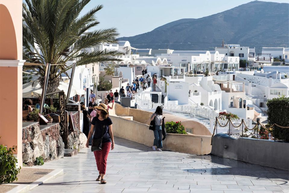 Santorini without Barriers: Accessible 5-Hour Private Tour - Key things you’ll notice right away