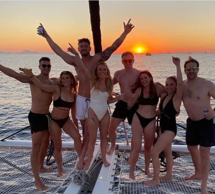 Santorini:All-inclusive Catamaran Cruise with Thirassia Stop - The first land leg before the fun (and why it’s worth it)