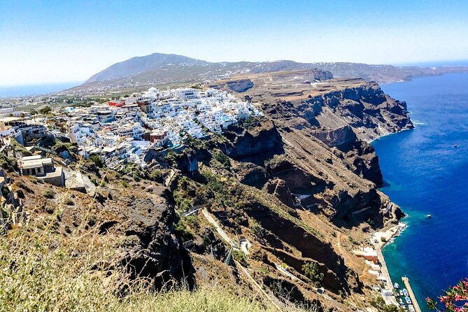 Santorini's Famous Fira to Oia Hike: A Private tour Adventure - Firostefani: the calm cliff village just north of Fira