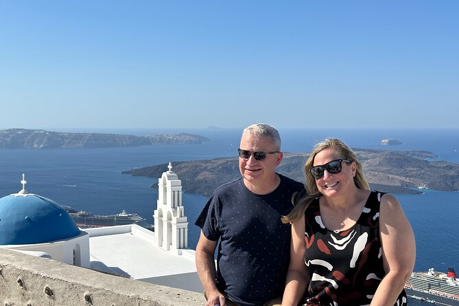 Santorini's Iconic Villages: Oia, Imerovigli & Firostefani - Why the small-group format helps your photos (and your sanity)