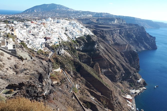 See Santorini in 4 hours - Tailor made tour!!! - Oia main street and the north side timing