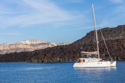 Semi Private Santorini Catamaran Tour - Nea Kameni snorkeling: 2 hours of swim time plus gear