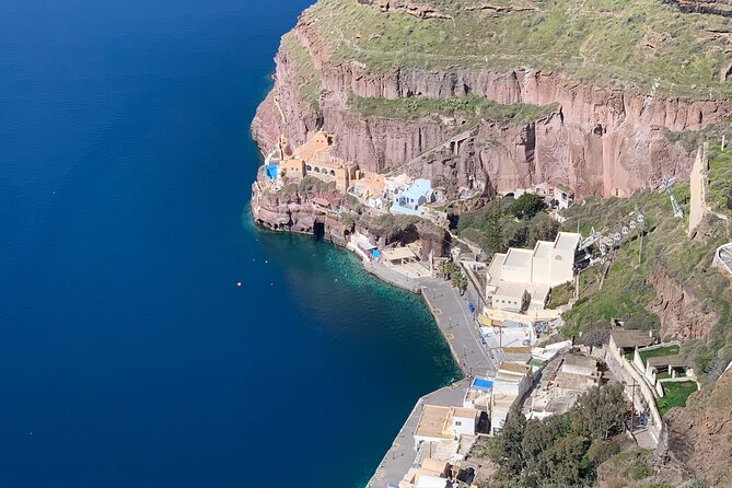 Stress-Free Santorini Shore Excursion: Private Highlights Tour - Red Beach and Perissa: two beaches, two moods