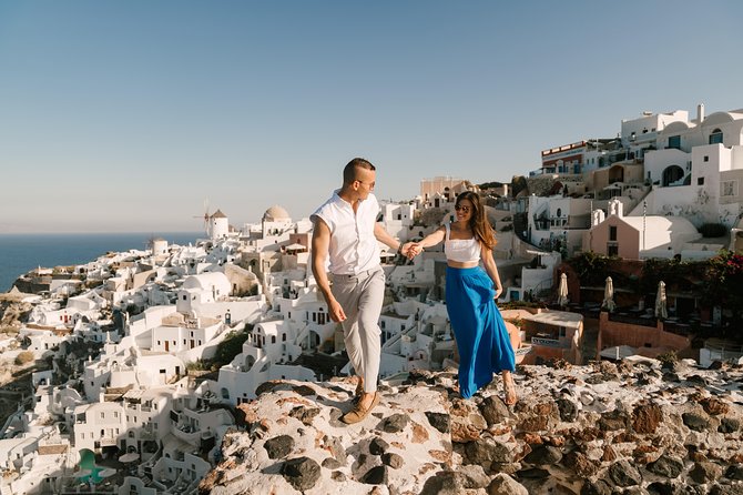 Sunset In Oia & Traditional Villages Bus Tour - Stop 4: Oia village and the sunset you came for