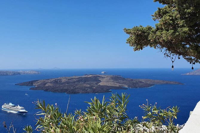 SUV Santorini Highlights Private Tour - Perivolos black sand beach: a calmer finish before wine time