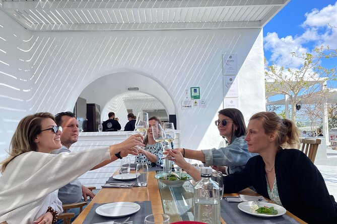 The Best of Santorini: 5-Hour Private Guided Tour of the Island - Key Points I’d Pack For This Tour
