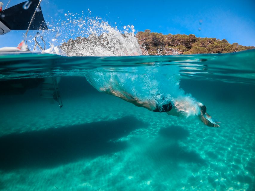 The Fastest All Inclusive Private Motor Yacht in Santorini - Key things to know before you go