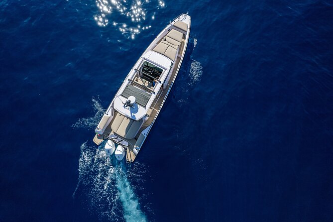 The Fastest Private Motor Yacht in Santorini - All Inclusive Tour - Santorini Volcano and hot springs stop: what to expect when it’s chilly