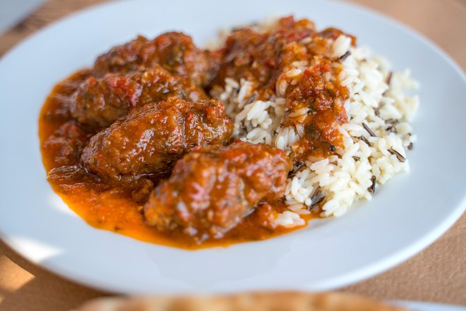 Traditional Tastes of Santorini Food Tour - Who This Tour Fits Best (and Who Might Feel It Doesn’t)