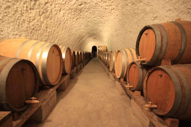 Wine Tour Santorini - The guides: why your personality of the day matters